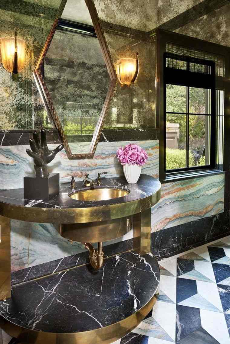 salle de bain tendance en marbre