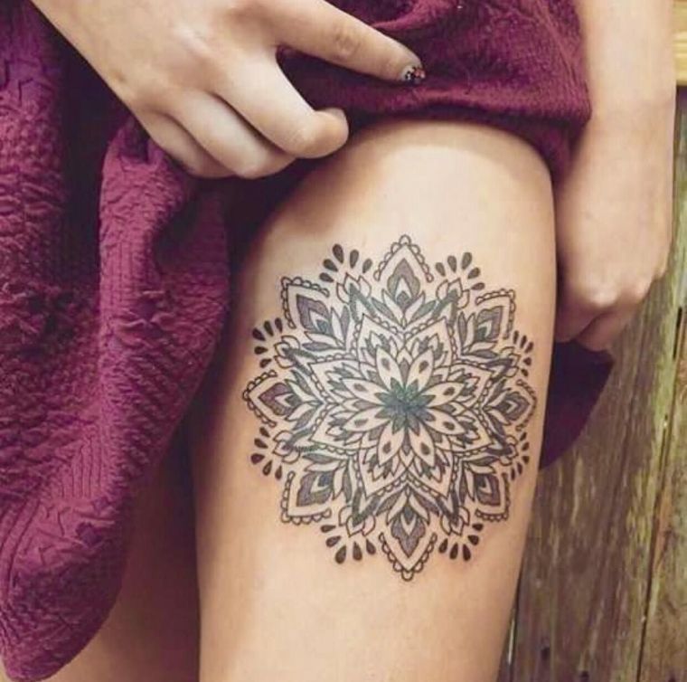 tatouage mandala signification et idees de couleurs