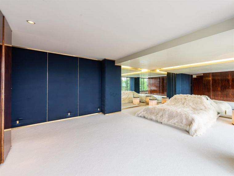 appartement Bruxelles designer Jules Wabbes chambre bleu blanc