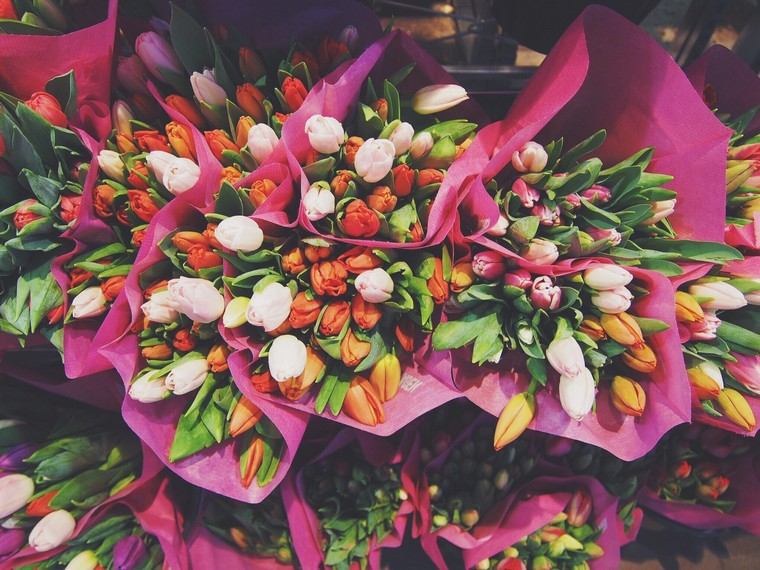 bouquet fleurs déco printemps tulipes