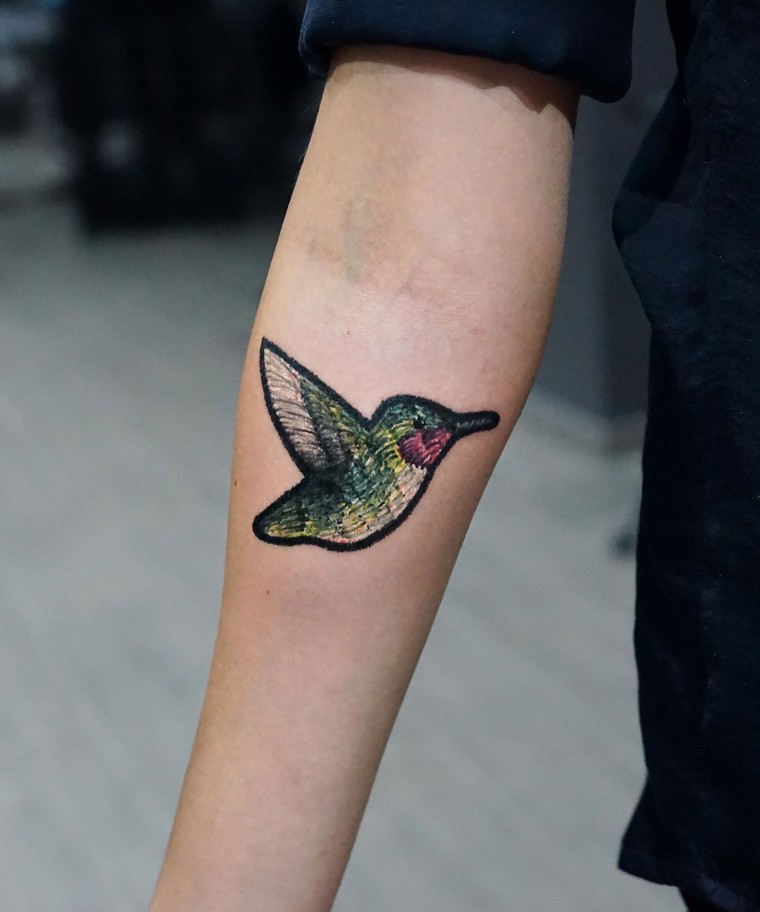 tatouage oiseau tatouage tendance idée modèle