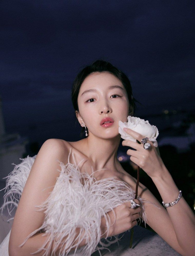 Cannes 2019 Zhou Dongyu Boucheron