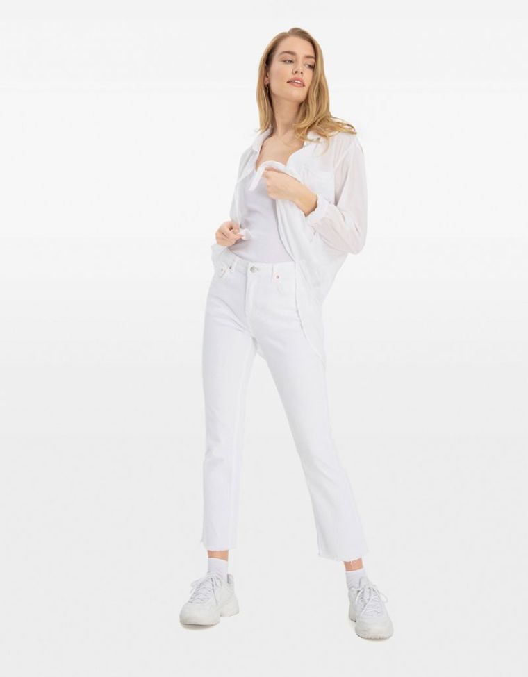 jeans femme blanc tendance printemps ete