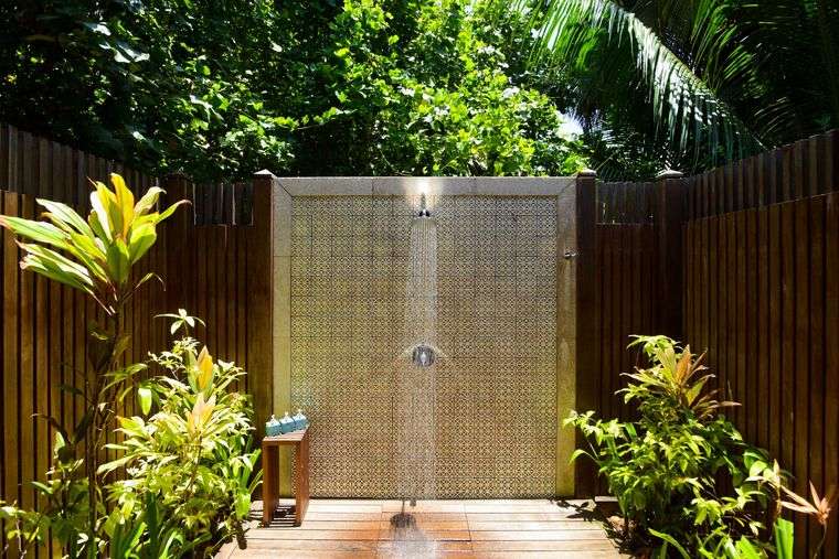 douche de jardin bambou mosaïque