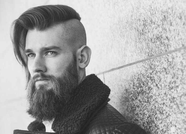 coupe cheveux long homme coiffure barbe style look