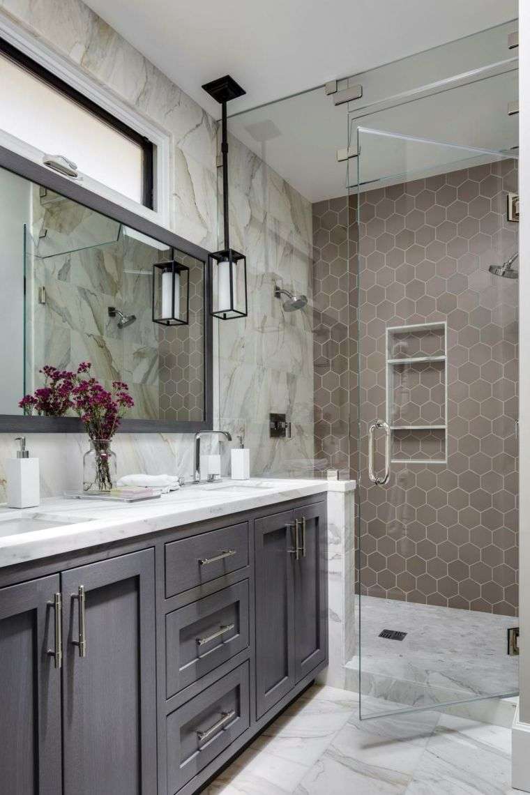 salle de bain design en taupe