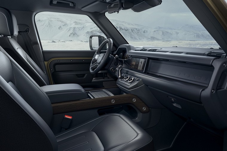 Land Rover Defender 2019 intérieur