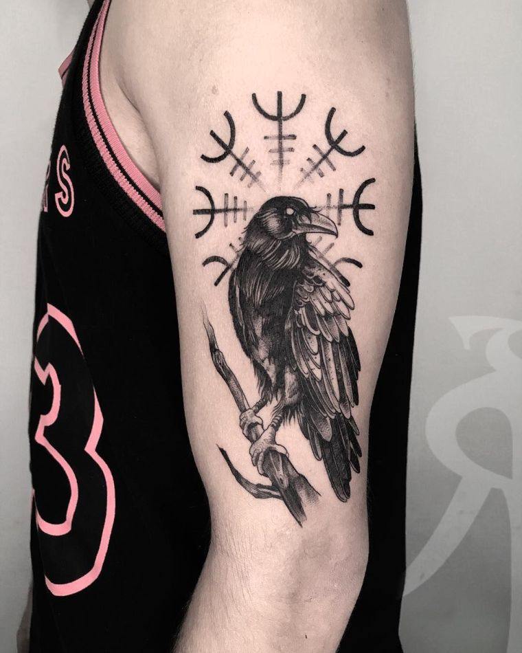 idée de tatouage viking pour homme