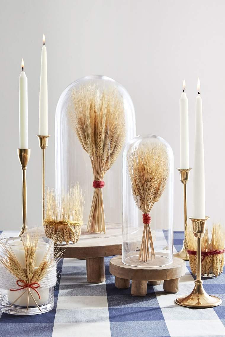 table décoré avec du blé 