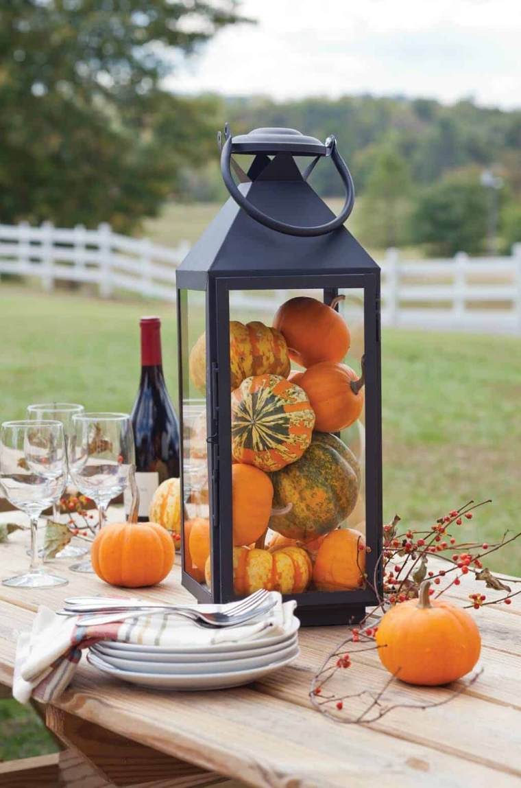 table automne avec lanternes 