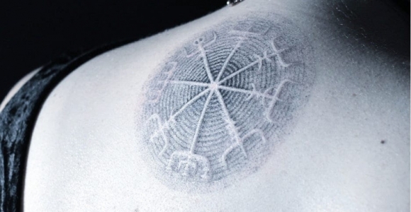 tatouage viking intéressant