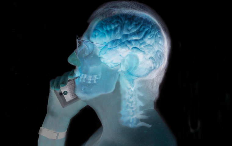 radiation électromagnétique danger incertain cerveau