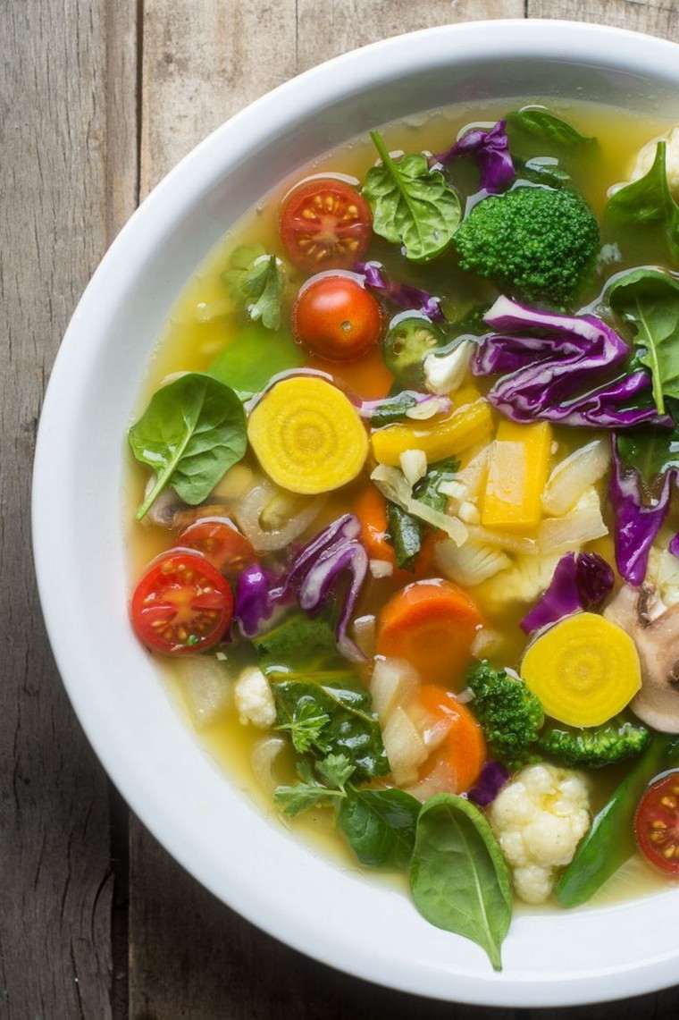 soupe aux légumes idée basilic poivron