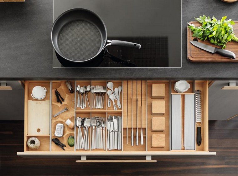 tiroir de cuisine idée rangement espace