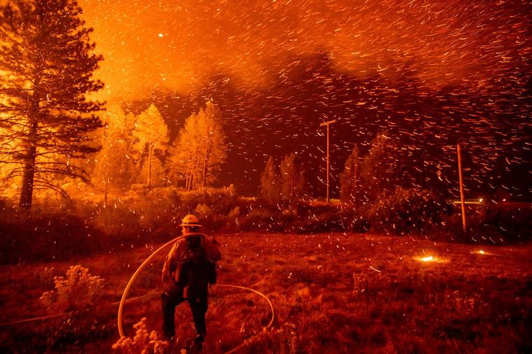 incendies meurtriers conditions climatiques extrêmes
