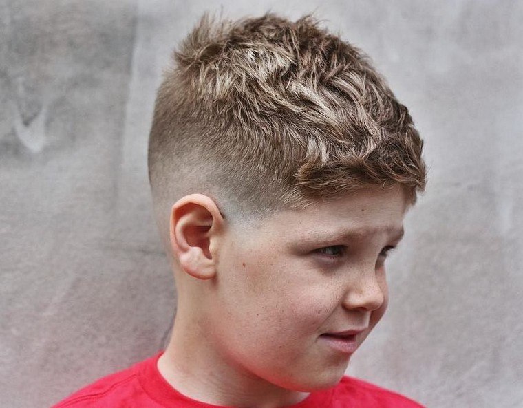 coupe de cheveux tendance garçon 2020