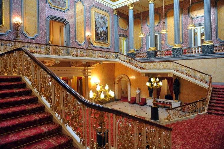 l'escalier royal dans le palais 
