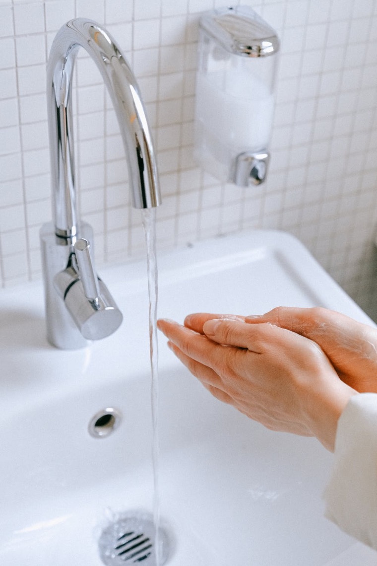 mains sèches conseils soin