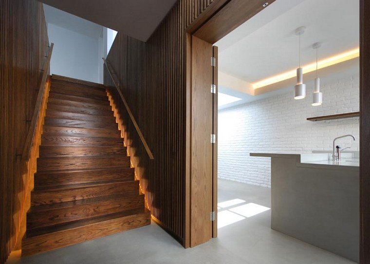 escalier fait maison bois
