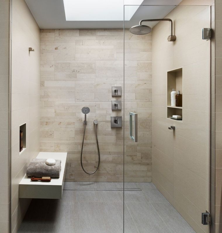 cabine de douche en pierre