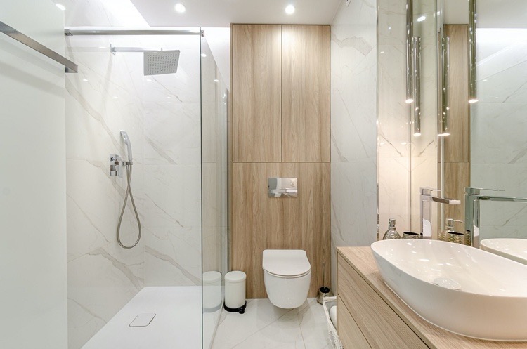 salle de bain minimaliste bois