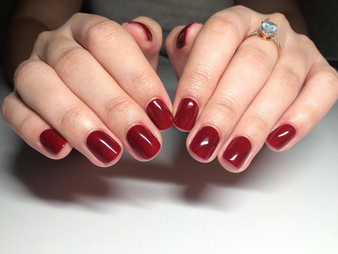 tendance couleur ongles rouge