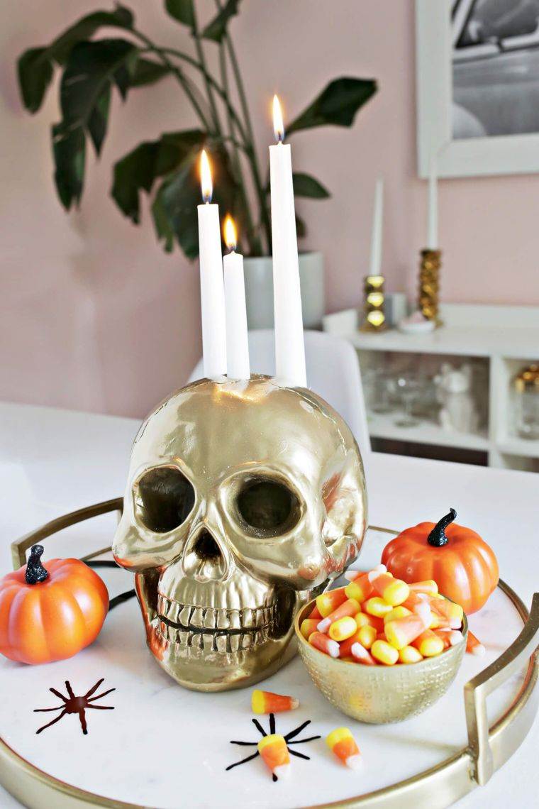 déco de table Halloween avec bougies 