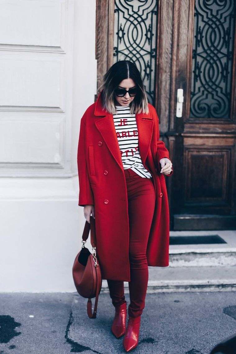 manteau rouge pour l'hiver 