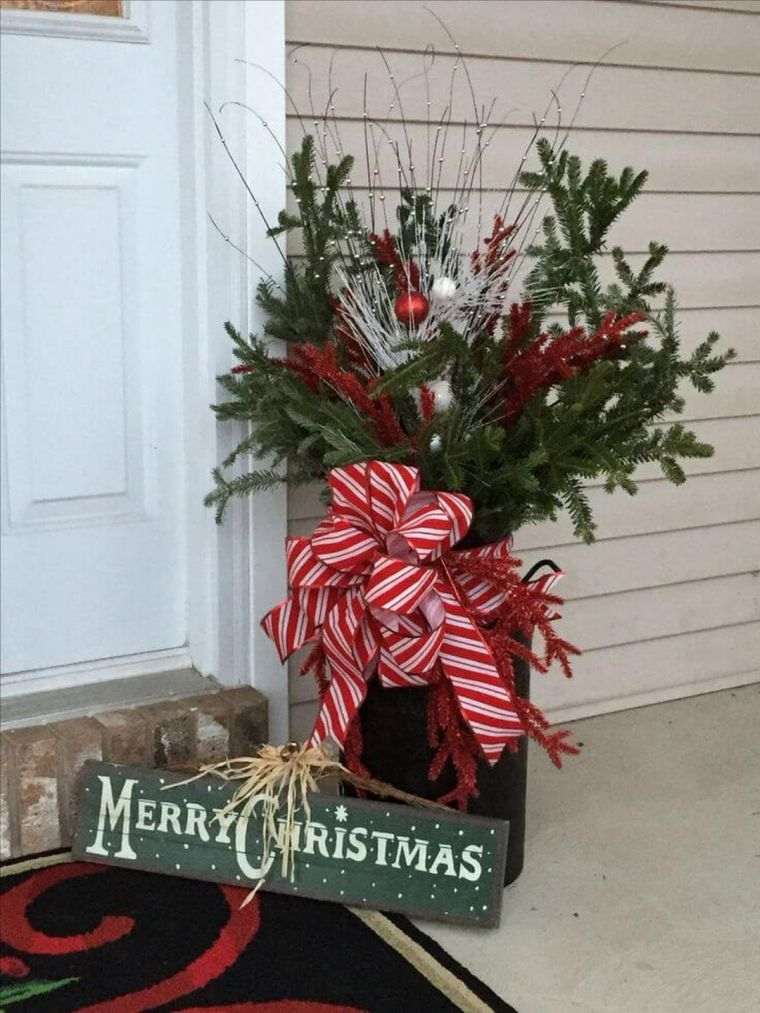 décoration de Noël extérieur américaine avec pot cadeau