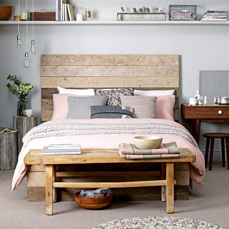 chambre design avec lit bois