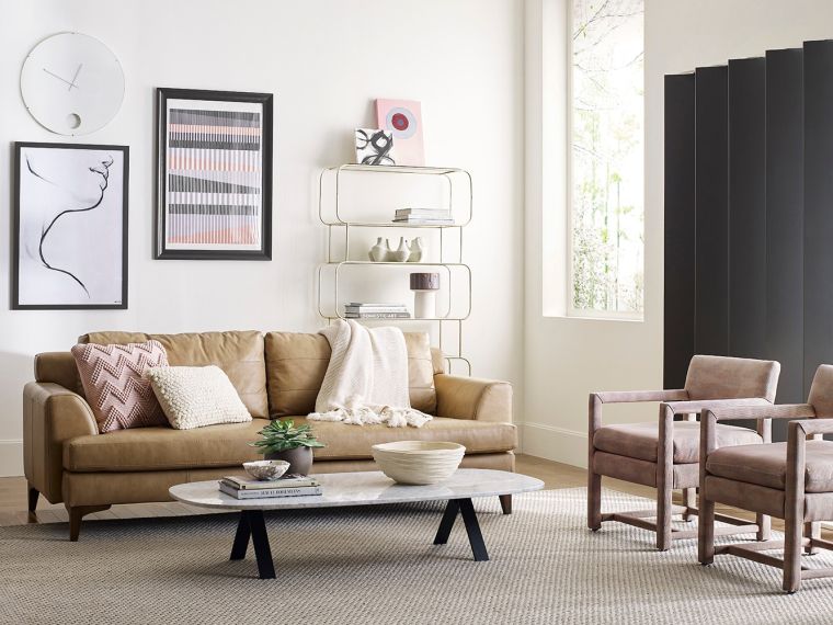 salon moderne avec canapé cuir