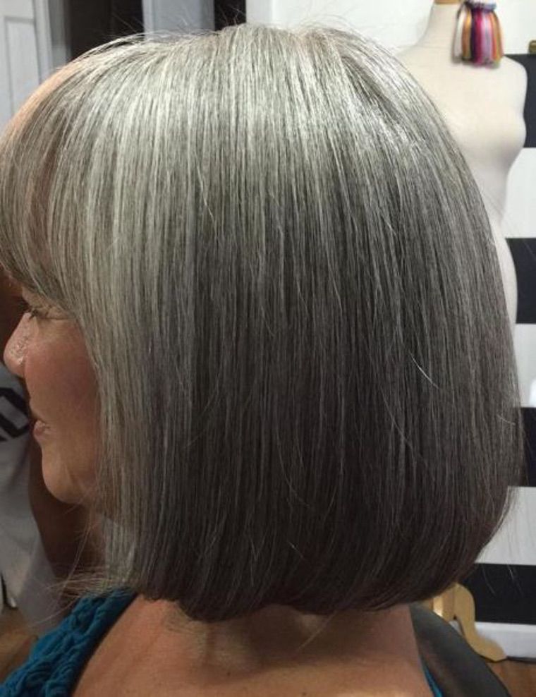 coupe bob femme cheveux gris