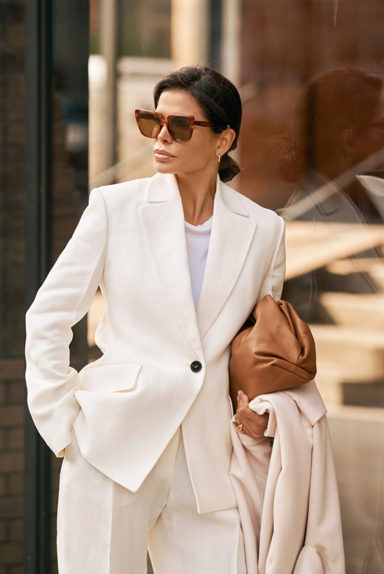 tendance mode printemps-été 2021 : blazer blanc