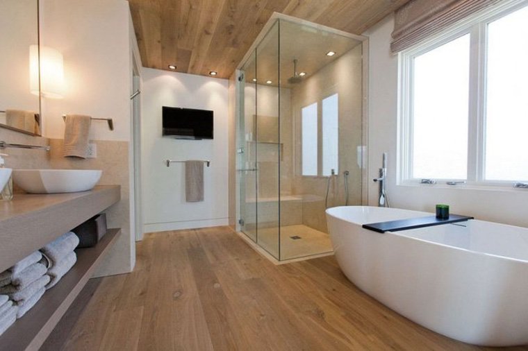 revêtement de sol en bois pour la salle de bain