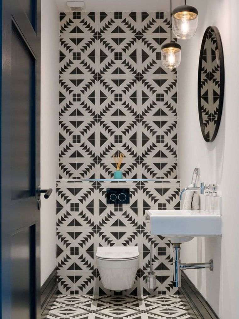 petite salle de bain en noir et blanc