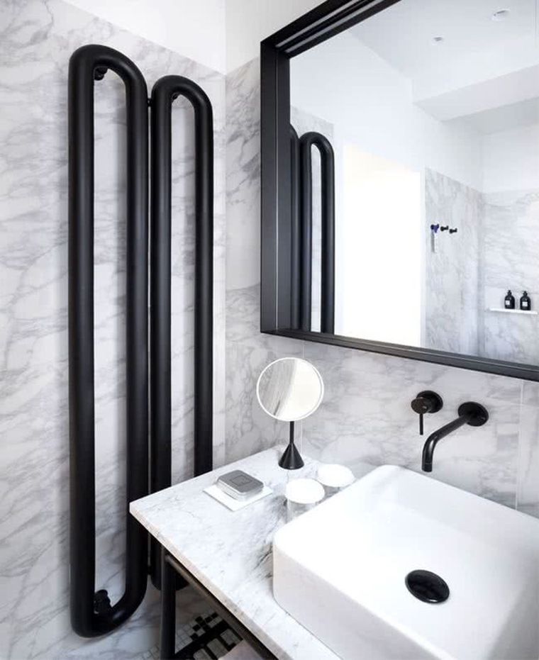 miroir design idée déco salle de bain