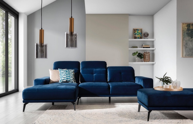 canapé d’angle moderne en bleu sombre