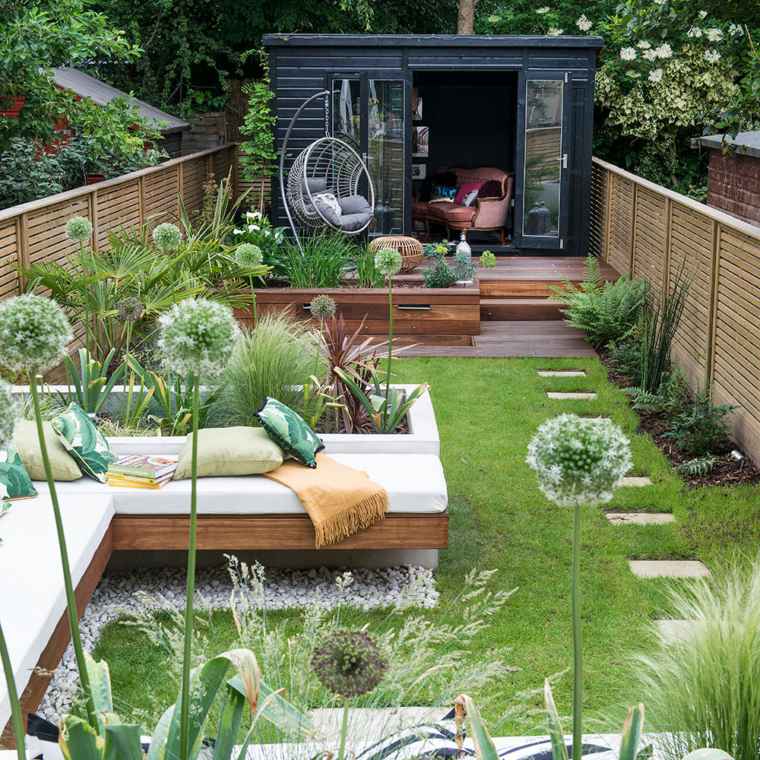déco de jardin moderne avec mobilier