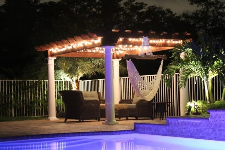 idee terrasse piscine exterieure