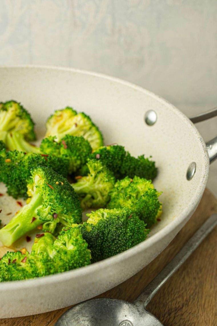 légumes sans glucides : brocolis
