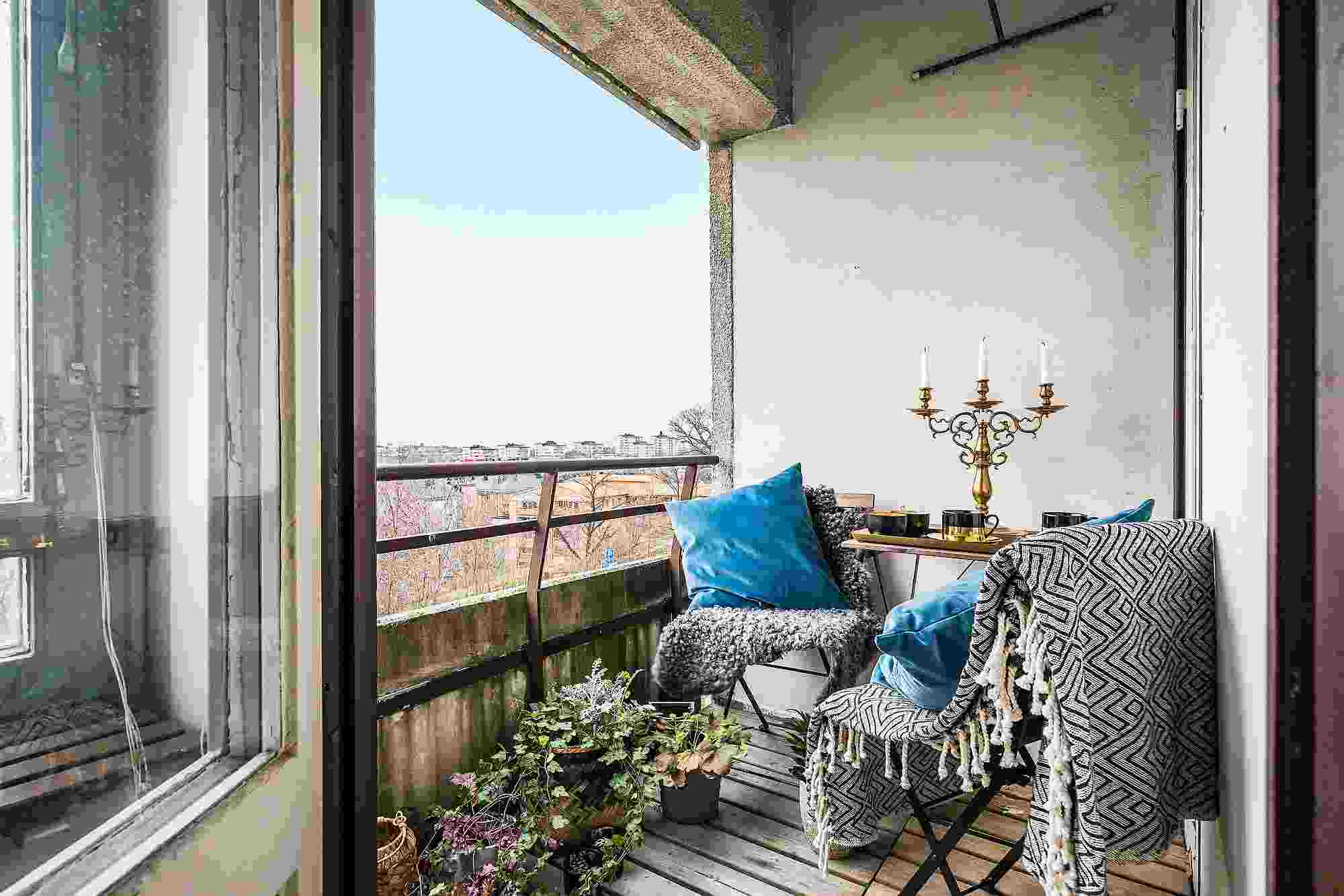 petit balcon de style romantique 