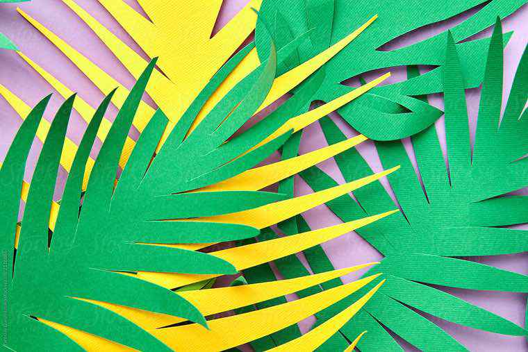 décoration estivale feuilles de palmes en papier