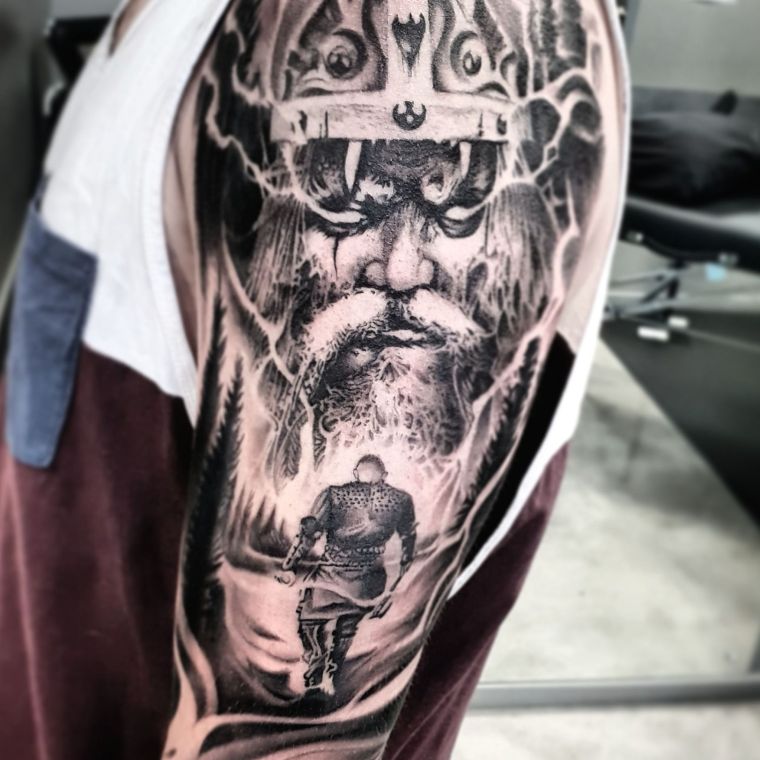 tatouage viking pour homme 
