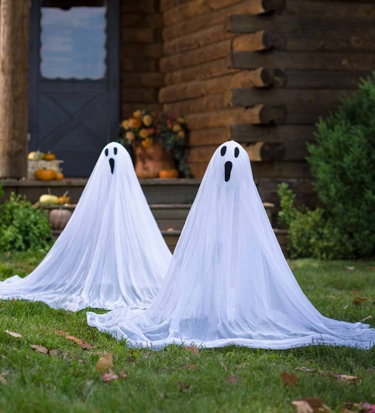 déco halloween fantomes peur