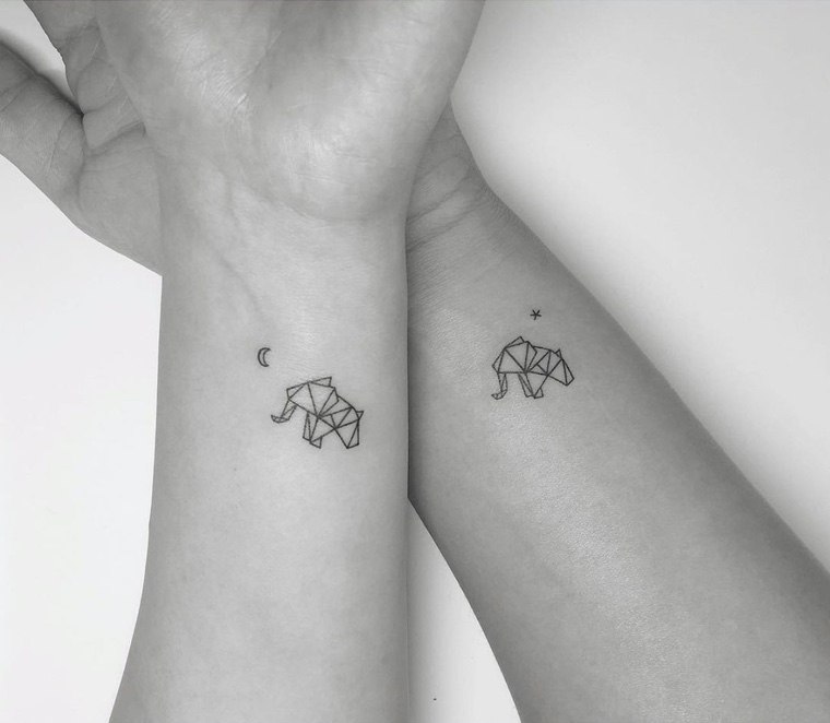 tatouage à la mode éléphant 