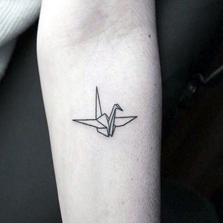 oiseau origami en tatouage