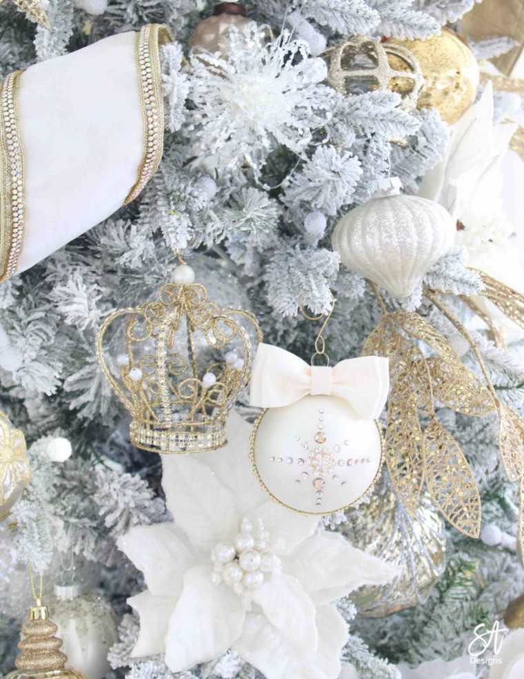 décoration Noël haut de gamme sapin ornementé