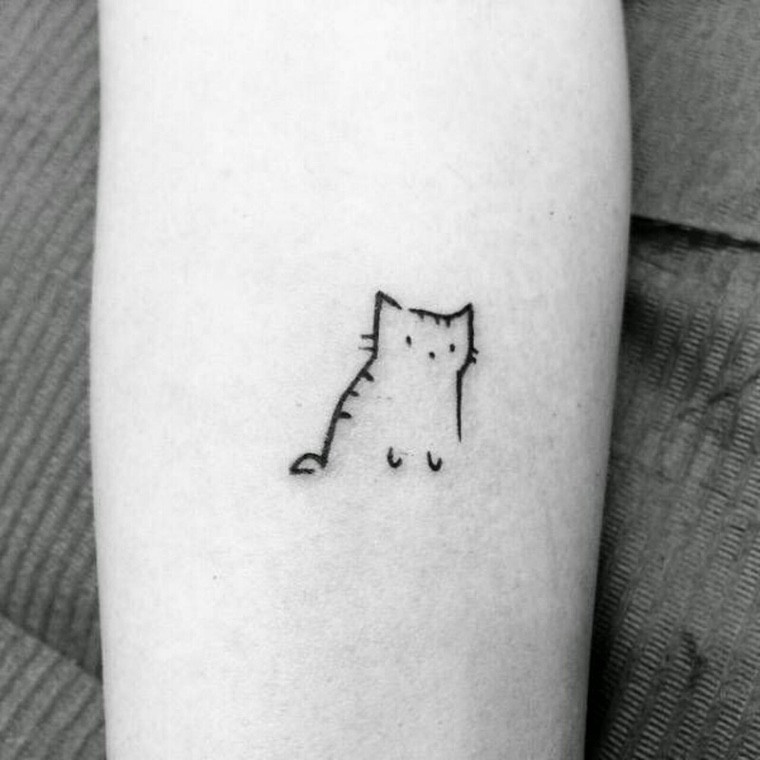 tatouage minimaliste de petit chat