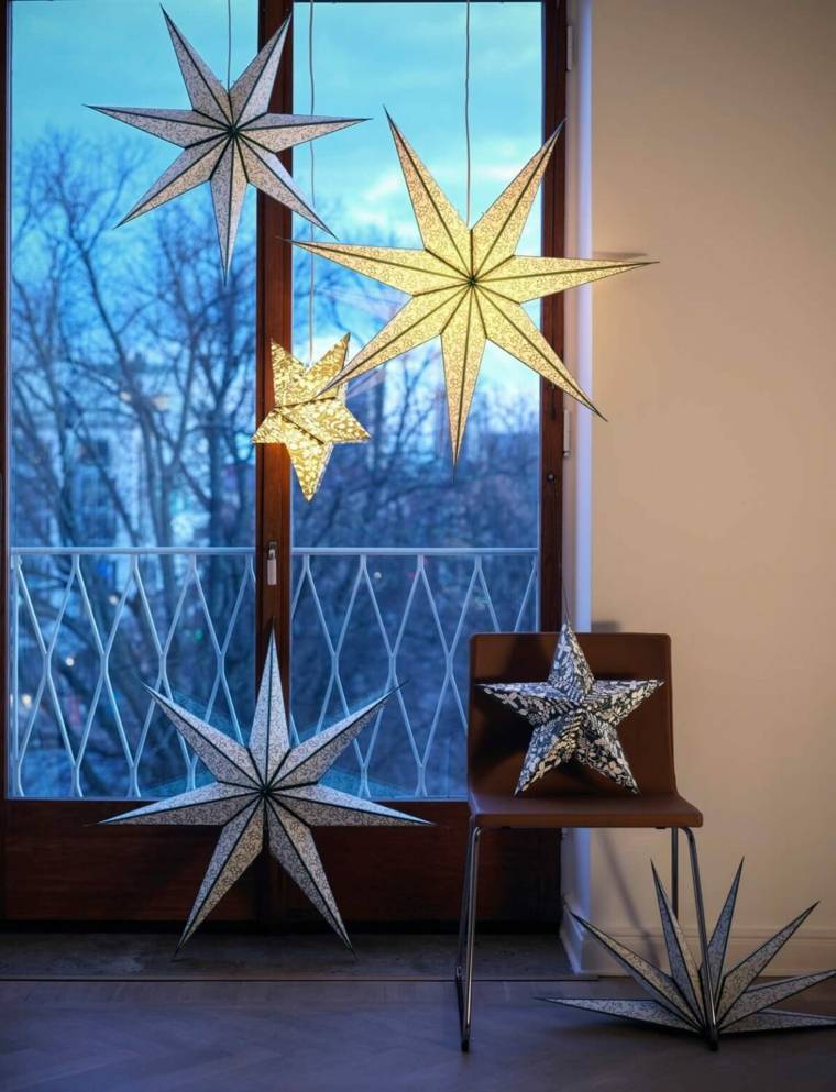 IKEA Noël 2021 étoile suspendue et lumineuse