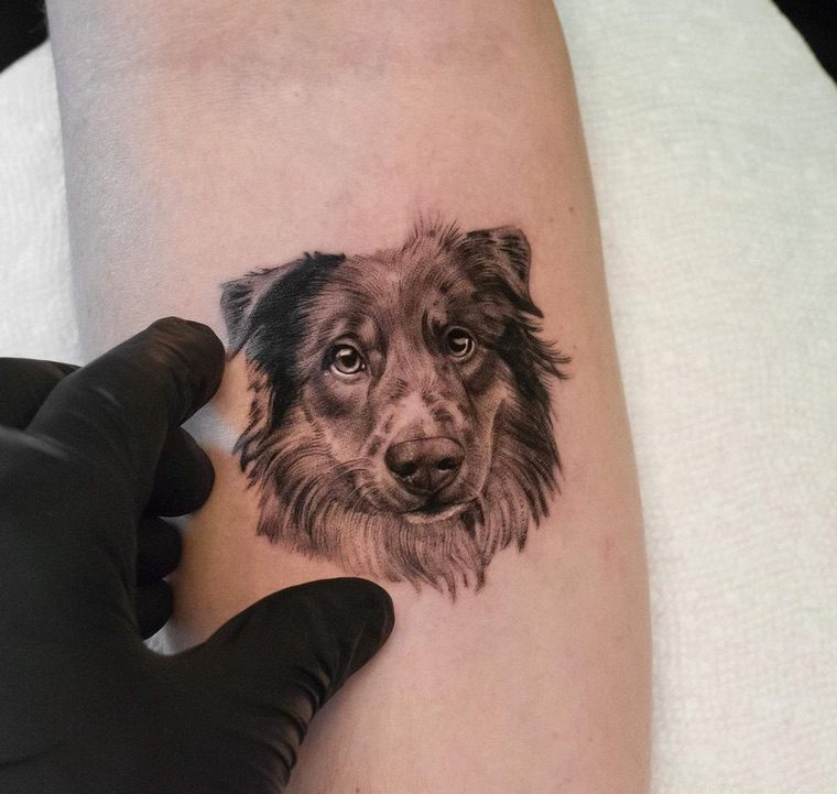 tête de chien idée tatouage
